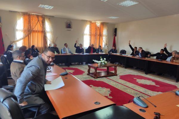 مجلس جماعة شيشاوة يعقد دورة استثنائية ويصادق بالإجماع على جدول أعماله
