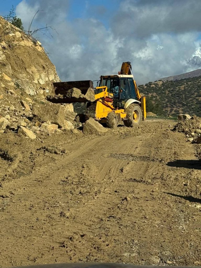 تامالوكت " السلطات المحلية تتدخل لفك العزلة عن الدواوير المتضررة بفعل الأمطار الغزيرة